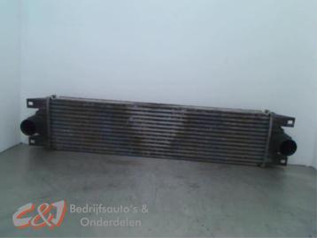 Intercooler van een Opel Movano beschikbaar voor biedingen
