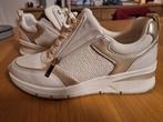 Tamaris sneakers, Kleding | Dames, Schoenen, Ophalen, Zo goed als nieuw, Sneakers
