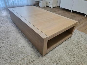 Eiken salontafel met schuifbare bovenblad  beschikbaar voor biedingen