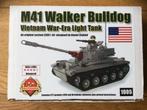 Lego Brickmania 1005 M41 Walker Bulldog, Comme neuf, Ensemble complet, Lego, Enlèvement ou Envoi