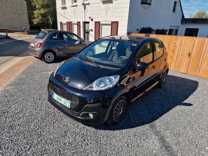 Peugeot 107 met 63523km AIRCO reeds blanco gvv!!!, Auto's, Peugeot, Bedrijf, Te koop, Centrale vergrendeling, Metaalkleur, Radio