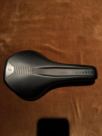Racefiets/MTB zadel Nuance cube natural fit maat M beschikbaar voor biedingen