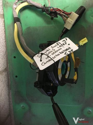 Suzuki swift 1997 combistuurschakelaar beschikbaar voor biedingen