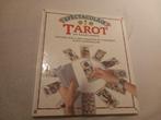 Boek Tarot en kaartleggen Toekomt voorspellen Esoterie, Ophalen of Verzenden, Tarot of Kaarten leggen, Joan Moore, Instructieboek