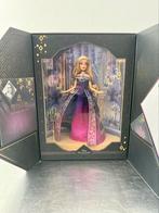 Figurine / Poupée LE Designer Disney Aurore Sleeping Beauty