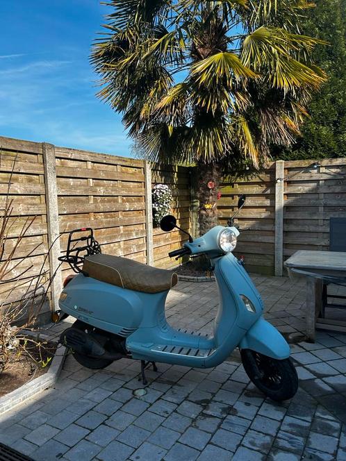 Neco Azzuro, Fietsen en Brommers, Scooters | Overige merken, Zo goed als nieuw, Ophalen