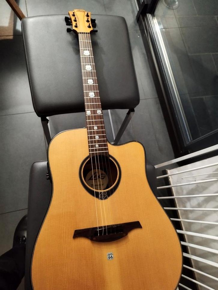 Guitare lag tramontane electro acoustique mod GLA T66 dce, Musique & Instruments, Instruments à corde | Guitares | Acoustiques