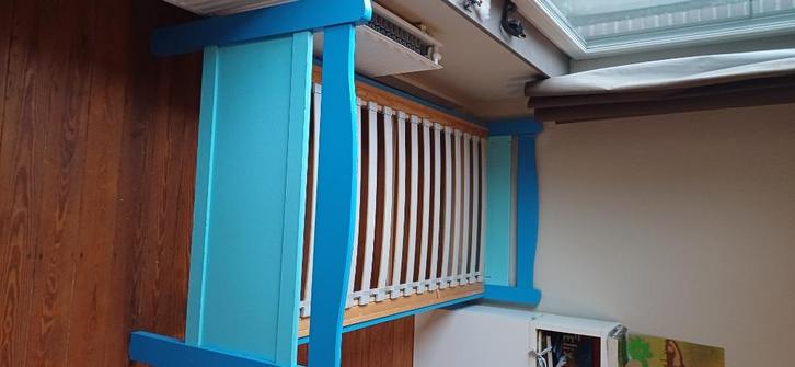 Mooi houten eiken bed, geschilderd in blauw, Huis en Inrichting, Slaapkamer | Bedden, Gebruikt, Eenpersoons, 90 cm, 200 cm, Hout