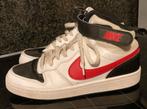 Nike Court Borough Mid 2 maat 40, NIKE, Garçon ou Fille, Enlèvement ou Envoi, Utilisé