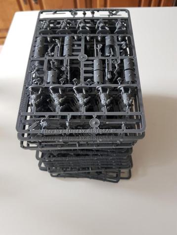 warlord Hail ceasar sprue imperial roman legionairs, nieuw beschikbaar voor biedingen