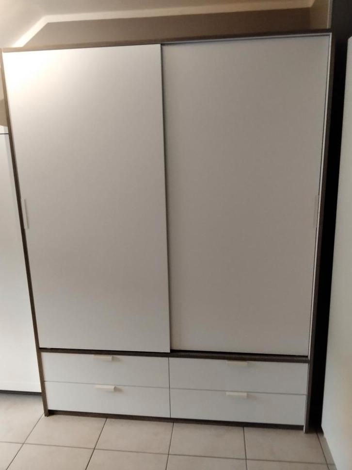IKEA grote kledingkast, Huis en Inrichting, Kasten | Kleerkasten, Gebruikt, 200 cm of meer, 150 tot 200 cm, 50 tot 75 cm, Met lade(s)