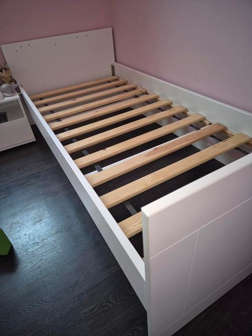 Babybed omvormbaar tot eenpersoonsbed, Kinderen en Baby's, Kinderkamer | Bedden, Gebruikt, Lattenbodem, Ophalen