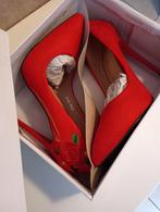 Escarpin stiletto rouge NEUVE taille 38, Vêtements | Femmes, Chaussures, Escarpins, Enlèvement, Rouge, Neuf