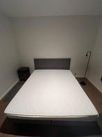 King size bed (210x180cm), including headboard, Huis en Inrichting, Slaapkamer | Bedden, 210 cm, Ophalen of Verzenden, Zo goed als nieuw