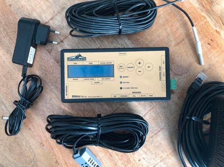 Dimlux maxi evo controllers kweekspullen led kweeklampen, Tuin en Terras, Kweekspullen, Zo goed als nieuw, Ophalen of Verzenden