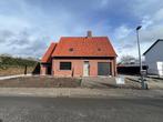 Huis te huur in Zwevezele, 3 slpks, Vrijstaande woning, 3 kamers