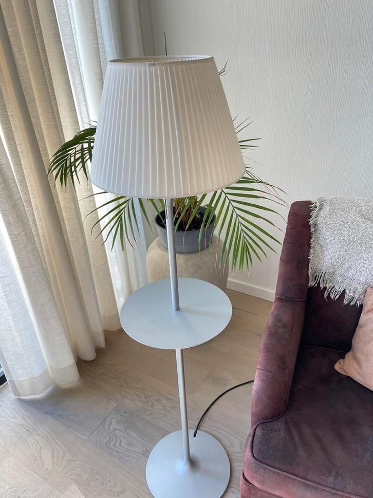 Philippe starck Romeo soft vloerlamp, Huis en Inrichting, Lampen | Vloerlampen, Zo goed als nieuw, Glas, Ophalen