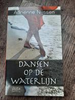 Adriënne Nijssen - Dansen op de waterlijn, Ophalen of Verzenden, Adriënne Nijssen