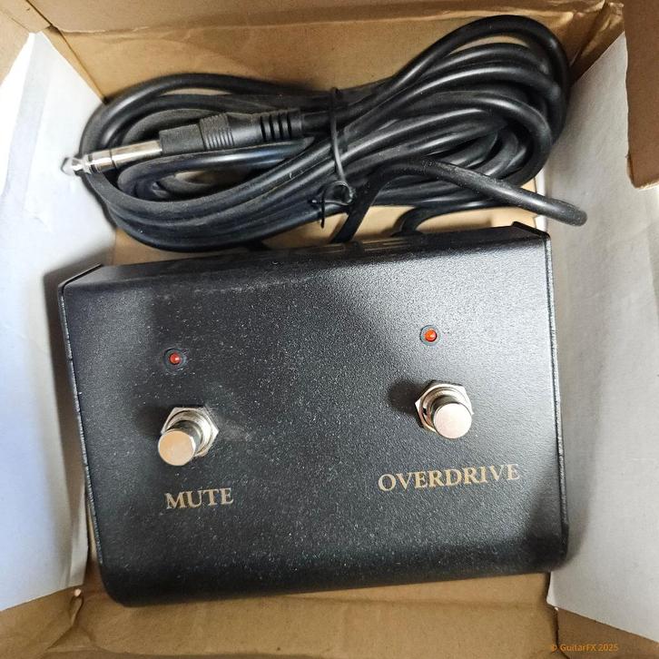 EDEN PEDL-70004 Mute / Overdrive met LED 2 schakelaar footsw, Muziek en Instrumenten, Effecten, Gebruikt, Ophalen of Verzenden