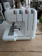 Overlock Husqvarna S 100 demomodel, Ophalen, Zo goed als nieuw, Lockmachine, Husqvarna