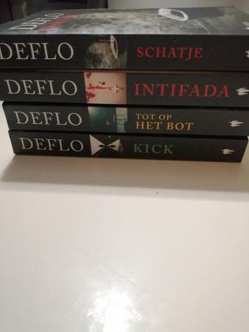 4 DEFLO boeken disponible aux enchères