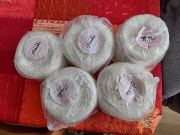 5x laine zpagetti pour crochet/tricot beschikbaar voor biedingen