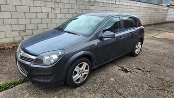 Opel Astra 2011 1600 cc Benzine Export  beschikbaar voor biedingen
