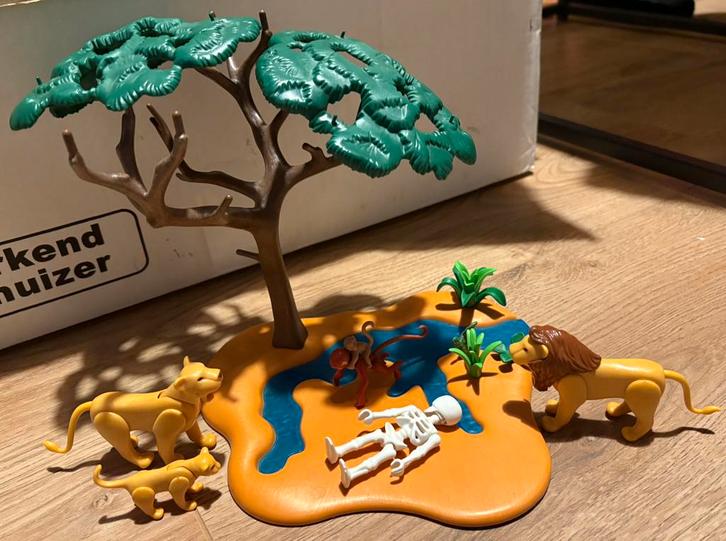 Playmobil Safari Leeuwenfamilie met waterpoel, Kinderen en Baby's, Speelgoed | Playmobil, Zo goed als nieuw, Ophalen of Verzenden