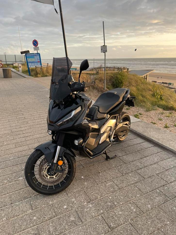 Honda X-ADV 750 – Full Option – A2 – Veel extra’s!, Motoren, Motoren | Honda, Particulier, Scooter, 12 t/m 35 kW, 2 cilinders