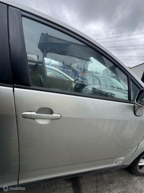 Voordeur rechts grijs -deurs Toyota Corolla Verso ('02-'06), Auto-onderdelen, Carrosserie, Deur, Toyota, Voor, Rechts, Gebruikt