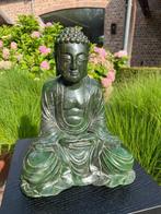 Boeddhabeeld in groene jade, Ophalen