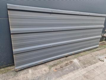 sandwichpanelen 14 stuks  40 m2  4 dik isolatie 