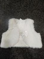 Zacht wit vestje maat 68, Kinderen en Baby's, Gebruikt, H&M, Ophalen of Verzenden, Truitje of Vestje