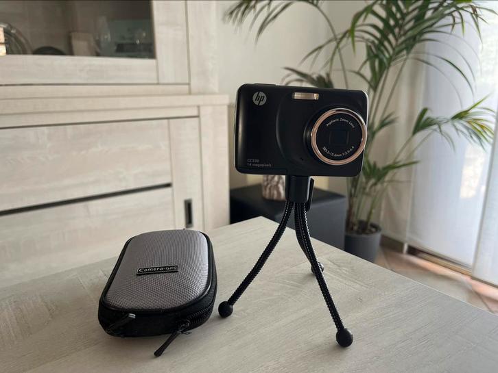 HP camera CC330, TV, Hi-fi & Vidéo, Appareils photo numériques, Utilisé, Compact, HP, Moins de 4 fois, Enlèvement