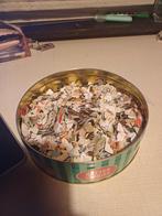 Confettis en forme de cœur, Divers, Enlèvement ou Envoi