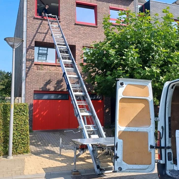 Ladderlift te huur in Linkeroever-Burcht-Zwijndrecht-Beveren, Immo, Appartements & Studios à louer, Province d'Anvers, 50 m² ou plus