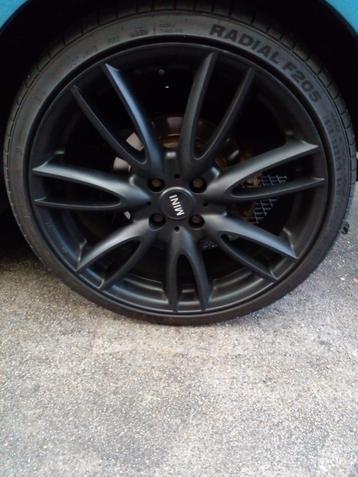 18" Spoke Velgen Orgineel Mini met Nieuwe Rainsport 5 Banden beschikbaar voor biedingen