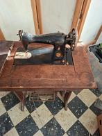 Oude naaimachine singer met werk aan 75 euro, Antiek en Kunst, Ophalen