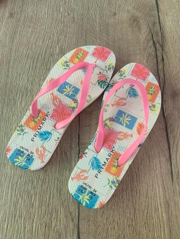 Teenslippers 36 primark nieuw beschikbaar voor biedingen