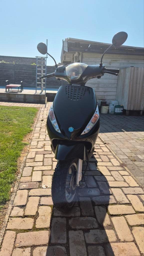 Piaggio Zip 50cc 4 takt, Fietsen en Brommers, Scooters | Piaggio, Gebruikt, Zip, Klasse B (45 km/u), Benzine, Ophalen