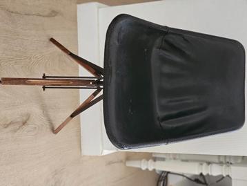 model ontwerp stoel uniek