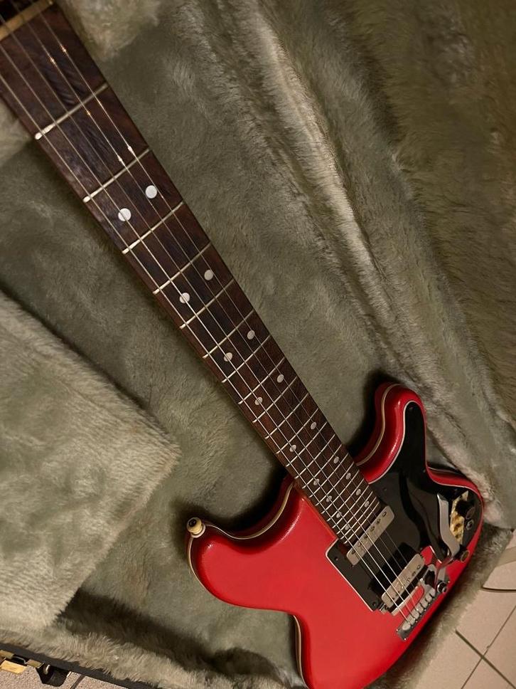 Hofner Colorama II model 164V, Musique & Instruments, Instruments à corde | Guitares | Électriques, Utilisé, Solid body, Enlèvement ou Envoi