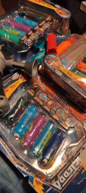 Gros Lot blasters et recharges slugs slugterra pistolet