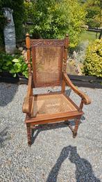 Très beau fauteuil ancien, a retaper, Ophalen