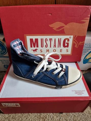 Mustang schoenen maat 36