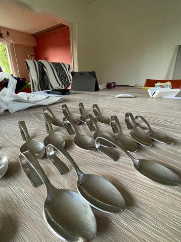 APERITIEFLEPELS beschikbaar voor biedingen