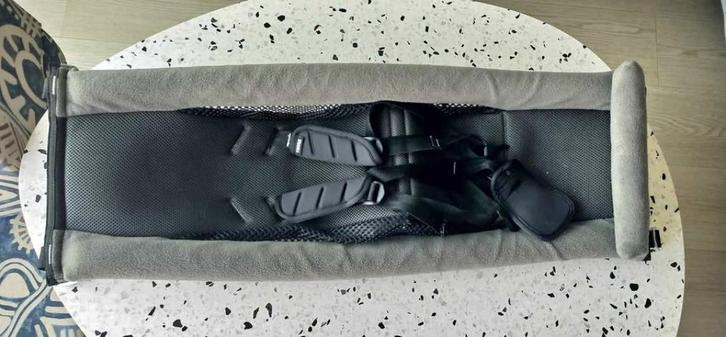 Thule infant sling, Fietsen en Brommers, Fietsaccessoires | Aanhangwagens en Karren, Zo goed als nieuw, Kinderkar, Minder dan 20 kg