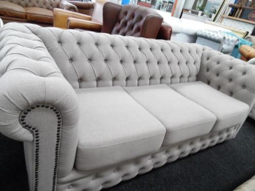Chesterfield Brighton 3 Zits Taupe Stof, Antiek en Kunst, Antiek | Meubels | Stoelen en Sofa's, Ophalen