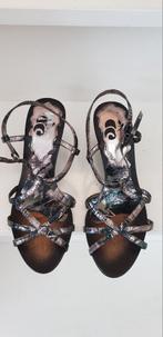 Elegante sandalen met sleehak, Kleding | Dames, Ophalen of Verzenden, Gedragen, Sandalen of Muiltjes