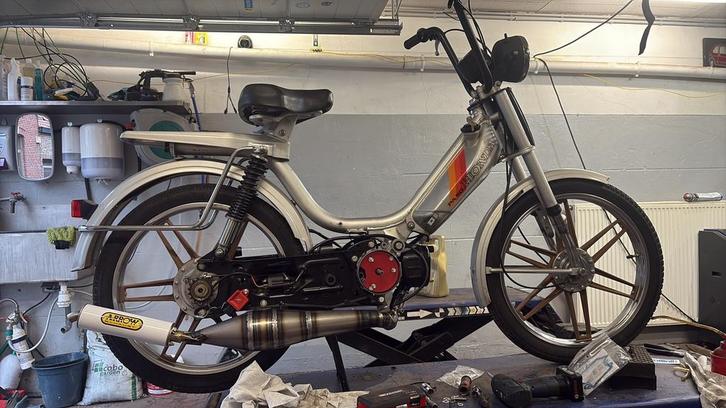 Honda camino sport Zwitserland, Fietsen en Brommers, Brommers | Honda, Zo goed als nieuw, Ophalen